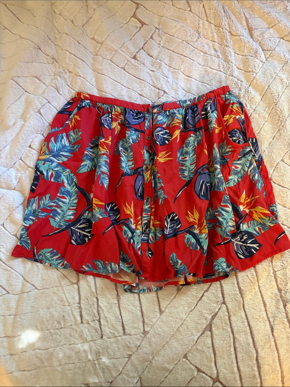 Roxy Red Tropical Print Skort with Blue & Green Leaf Accents